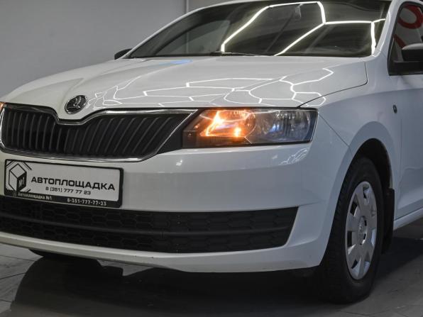 Skoda Rapid I с пробегом 2014 года, цена 790 000 рублей, 205000 км, лифтбек, Автокод Объявления