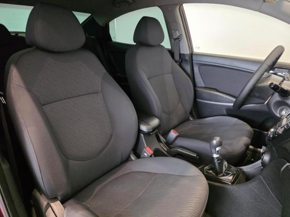 Hyundai Solaris I с пробегом 2011 года, цена 650 000 рублей, 170286 км, седан, Автокод Объявления