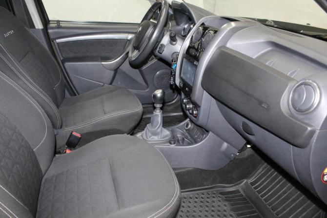 Renault Duster I Рестайлинг с пробегом 2015 года, цена 1 040 000 рублей, 127795 км, внедорожник, Автокод Объявления