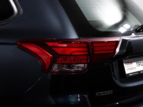 Mitsubishi Outlander III Рестайлинг 2 с пробегом 2016 года, цена 2 196 000 рублей, 80000 км, внедорожник, Автокод Объявления