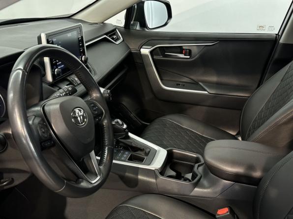 Toyota RAV4 V (XA50) с пробегом 2019 года, цена 3 150 000 рублей, 115600 км, внедорожник, Автокод Объявления