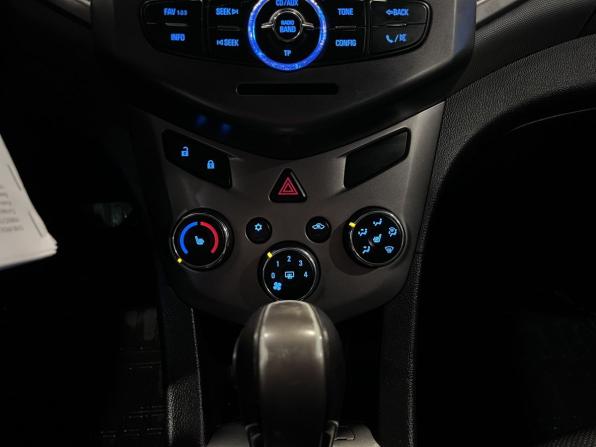 Chevrolet Aveo II с пробегом 2012 года, цена 600 000 рублей, 156356 км, седан, Автокод Объявления