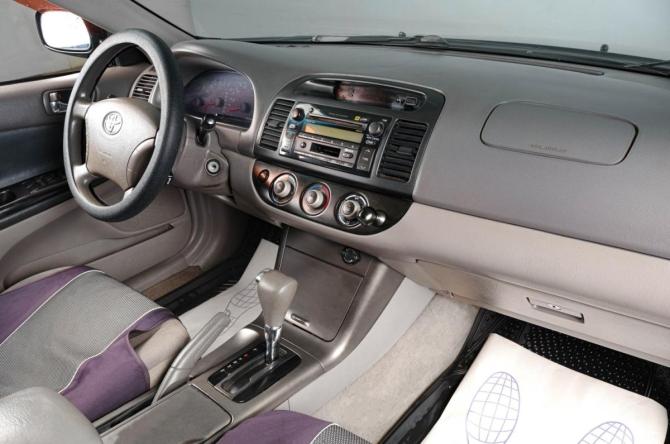 Toyota Camry V (XV30) Рестайлинг с пробегом 2004 года, цена 889 000 рублей, 385000 км, седан, Автокод Объявления