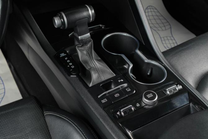 Kia K5 III с пробегом 2020 года, цена 2 349 000 рублей, 87619 км, седан, Автокод Объявления