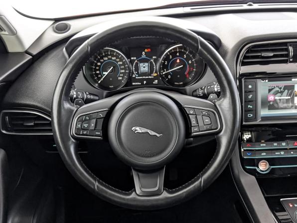 Jaguar F-Pace I с пробегом 2018 года, цена 2 990 000 рублей, 84259 км, внедорожник, Автокод Объявления