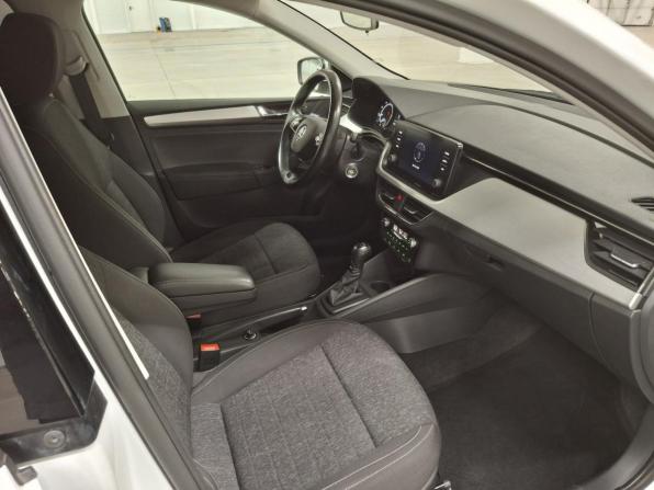Skoda Rapid II с пробегом 2020 года, цена 1 692 000 рублей, 128885 км, лифтбек, Автокод Объявления