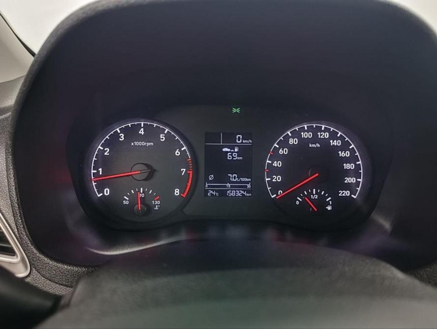 Hyundai Solaris II Санкт-Петербург  - изображение 14