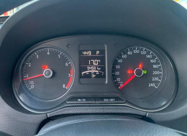 Volkswagen Polo V Рестайлинг с пробегом 2017 года, цена 1 199 900 рублей, 85000 км, седан, Автокод Объявления