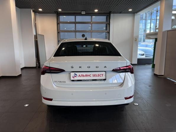 Skoda Octavia IV (A8) с пробегом 2021 года, цена 2 390 000 рублей, 103261 км, лифтбек, Автокод Объявления