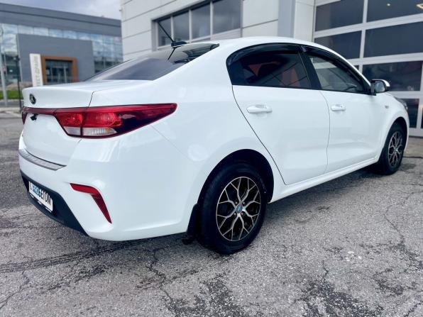 Kia Rio IV с пробегом 2019 года, цена 1 300 000 рублей, 68713 км, седан, Автокод Объявления