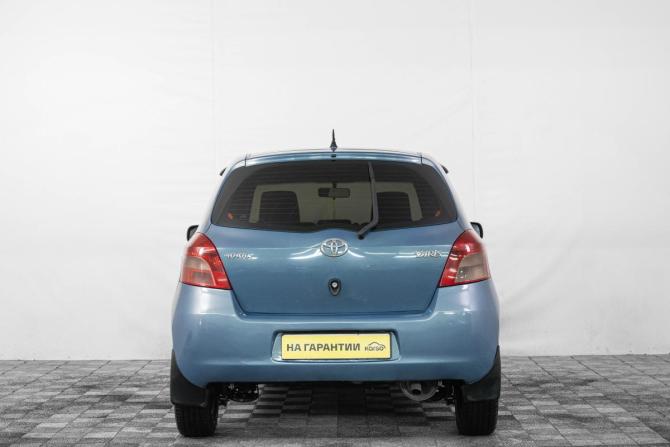 Toyota Yaris II с пробегом 2007 года, цена 669 000 рублей, 235000 км, хэтчбек, Автокод Объявления
