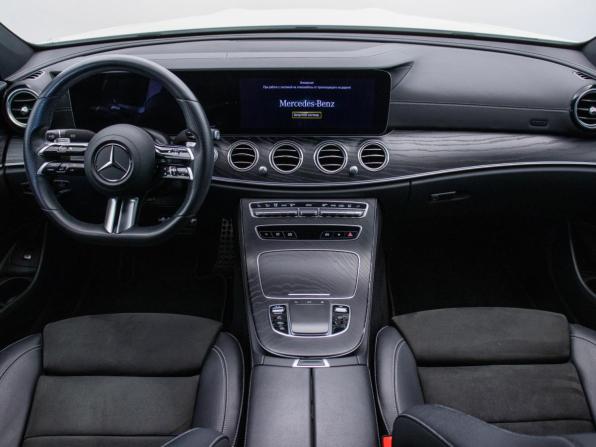 Mercedes-Benz E-Класс V (W213 S213 C238) Рестайлинг с пробегом 2021 года, цена 4 034 000 рублей, 75640 км, седан, Автокод Объявления
