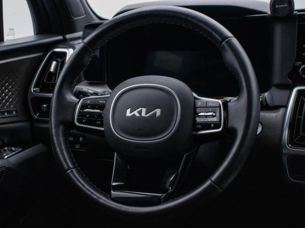 Kia Sorento IV с пробегом 2022 года, цена 4 380 000 рублей, 51661 км, внедорожник, Автокод Объявления