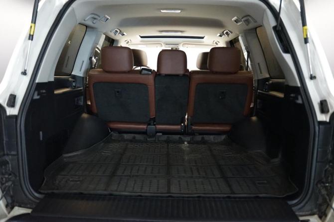 Toyota Land Cruiser 200 Series Рестайлинг 2 с пробегом 2015 года, цена 5 350 000 рублей, 229000 км, внедорожник, Автокод Объявления