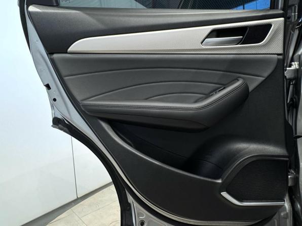 Haval F7 I Рестайлинг с пробегом 2023 года, цена 2 370 000 рублей, 4271 км, внедорожник, Автокод Объявления