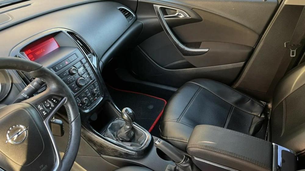Opel Astra J Рестайлинг Оренбург  - изображение 9