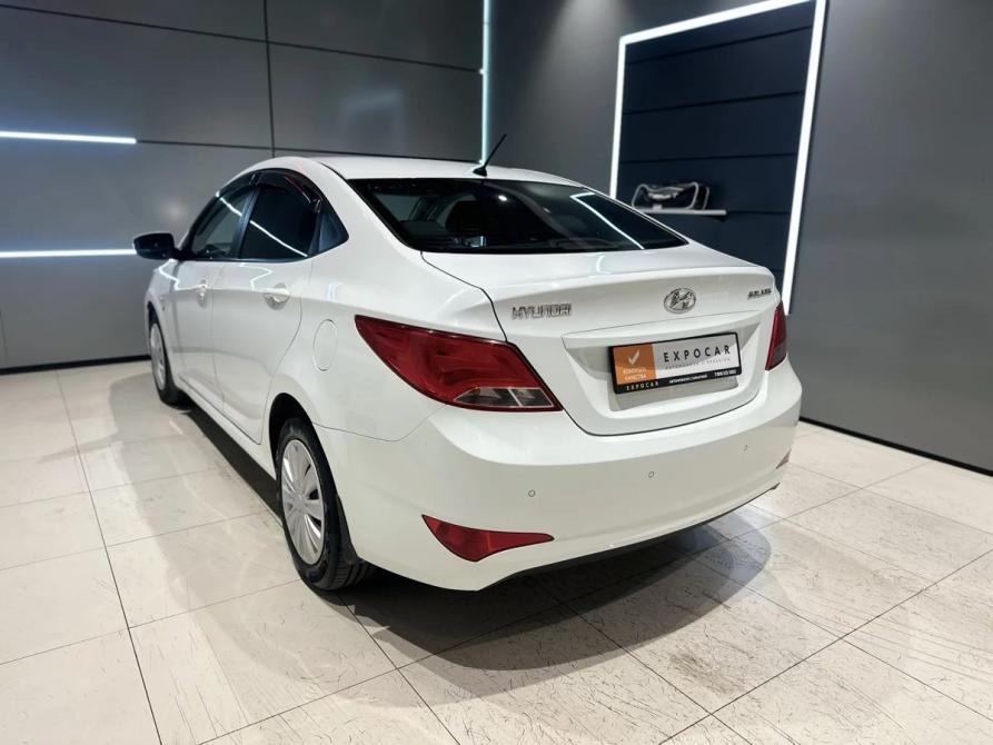 Hyundai Solaris I Рестайлинг Новосибирск  - изображение 9