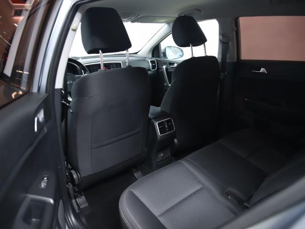 Kia Sportage IV Рестайлинг с пробегом 2019 года, цена 2 320 000 рублей, 64793 км, внедорожник, Автокод Объявления