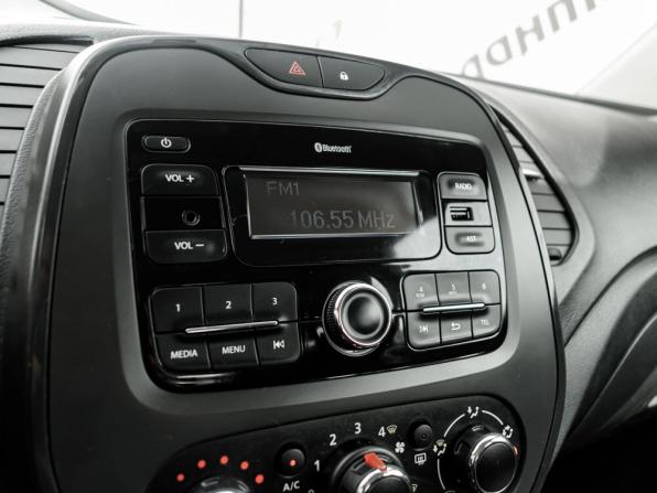 Renault Kaptur I с пробегом 2017 года, цена 1 450 000 рублей, 28368 км, внедорожник, Автокод Объявления