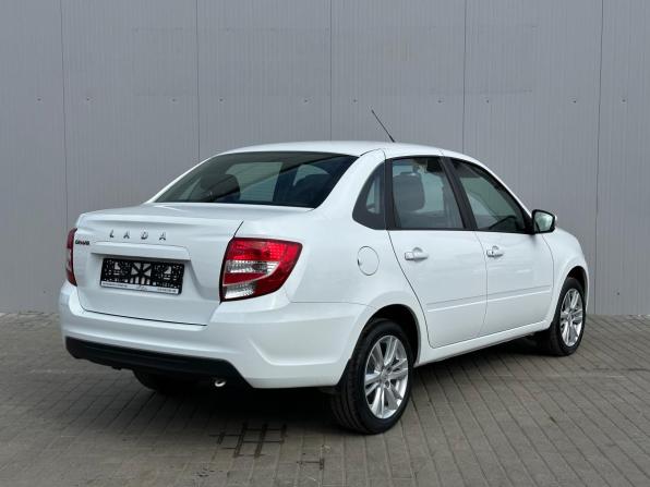 Lada (ВАЗ) Granta I Рестайлинг с пробегом 2024 года, цена 830 000 рублей, 60215 км, седан, Автокод Объявления