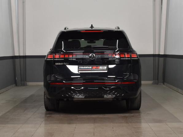 Volkswagen Teramont II (China Market) с пробегом 2026 года, цена 5 747 995 рублей, 18 км, внедорожник, Автокод Объявления