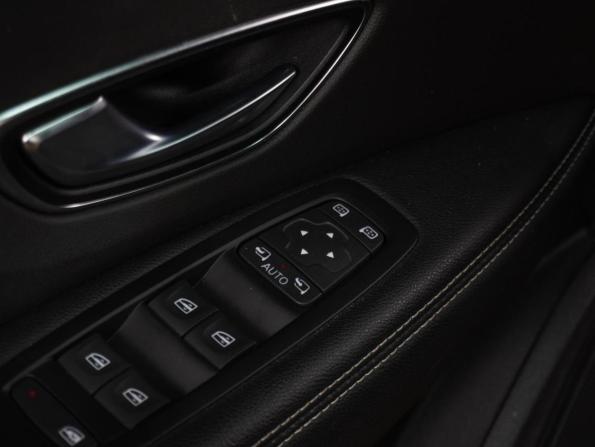 Renault Scenic IV с пробегом 2020 года, цена 1 780 000 рублей, 126185 км, компактвэн, Автокод Объявления
