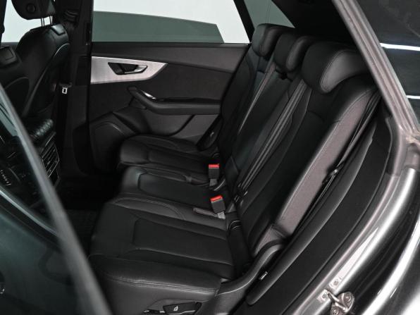 Audi Q8 I (4M) с пробегом 2020 года, цена 7 389 000 рублей, 42996 км, внедорожник, Автокод Объявления