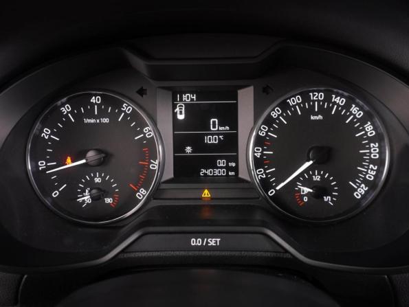 Skoda Octavia III (A7) с пробегом 2014 года, цена 899 000 рублей, 240300 км, лифтбек, Автокод Объявления