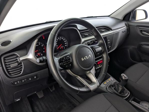 Kia Rio IV Рестайлинг с пробегом 2022 года, цена 1 495 000 рублей, 167430 км, седан, Автокод Объявления