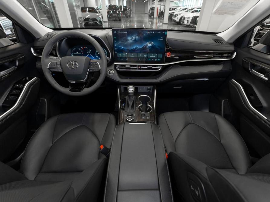 Toyota Highlander IV (XU70) Москва  - изображение 8