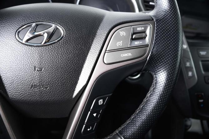 Hyundai Santa Fe III Рестайлинг с пробегом 2017 года, цена 2 049 000 рублей, 231000 км, внедорожник, Автокод Объявления