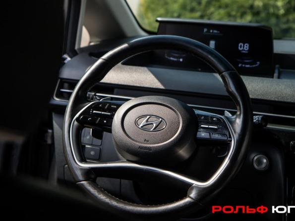 Hyundai Staria I с пробегом 2022 года, цена 3 678 000 рублей, 135440 км, минивэн, Автокод Объявления