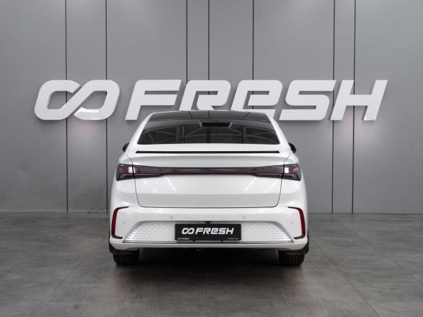 BAIC U5 Plus с пробегом 2023 года, цена 1 399 000 рублей, 15949 км, седан, Автокод Объявления