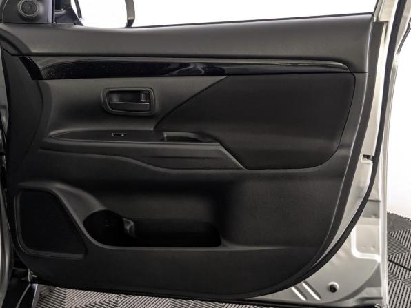 Mitsubishi Outlander III Рестайлинг 3 с пробегом 2021 года, цена 2 465 000 рублей, 53816 км, внедорожник, Автокод Объявления