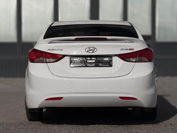 Hyundai Avante V с пробегом 2011 года, цена 1 050 000 рублей, 217200 км, седан, Автокод Объявления