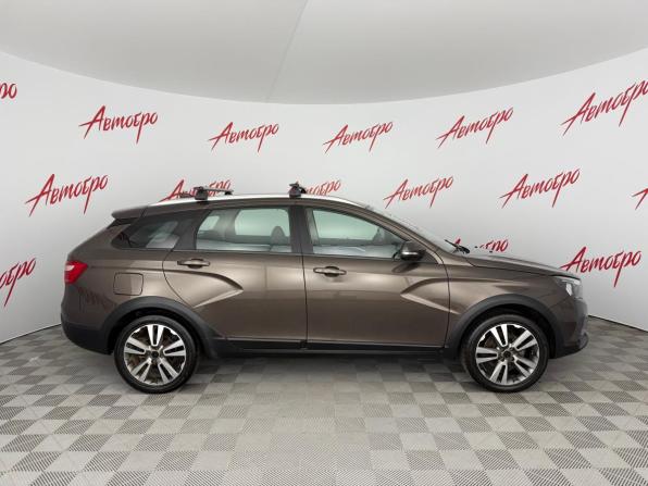 Lada (ВАЗ) Vesta I с пробегом 2021 года, цена 1 235 000 рублей, 97298 км, универсал, Автокод Объявления