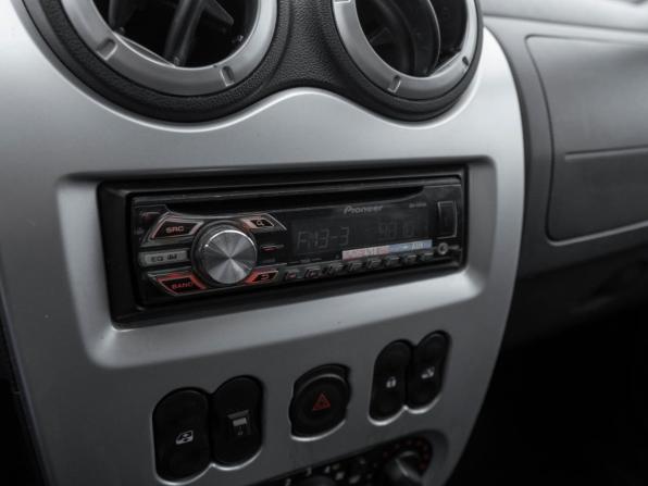 Renault Logan I Рестайлинг с пробегом 2012 года, цена 490 000 рублей, 173625 км, седан, Автокод Объявления