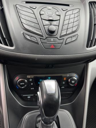 Ford Kuga II с пробегом 2016 года, цена 1 230 000 рублей, 147000 км, внедорожник, Автокод Объявления