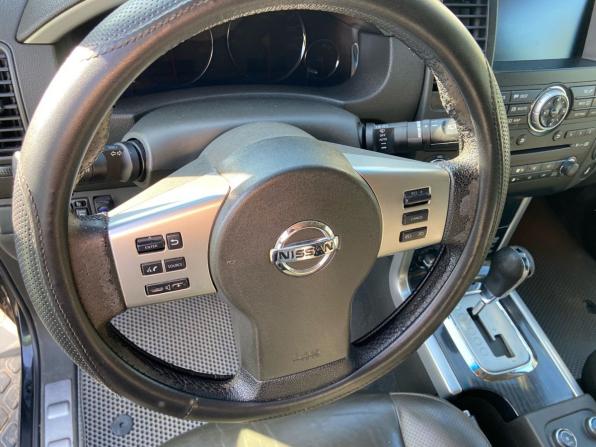 Nissan Pathfinder III Рестайлинг с пробегом 2010 года, цена 1 500 000 рублей, 229526 км, внедорожник, Автокод Объявления