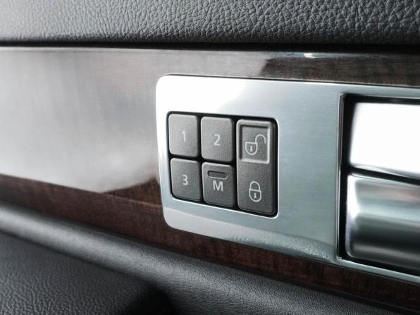 Land Rover Range Rover Sport I Рестайлинг с пробегом 2010 года, цена 1 499 000 рублей, 235797 км, внедорожник, Автокод Объявления