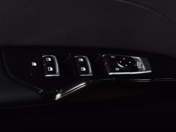 Kia K5 III с пробегом 2021 года, цена 2 299 995 рублей, 43162 км, седан, Автокод Объявления