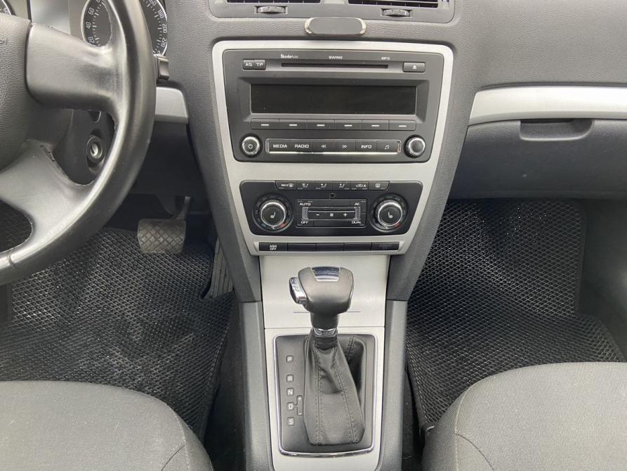 Skoda Octavia II (A5) Рестайлинг Москва  - изображение 17