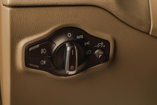 Audi Q5 I (8R) с пробегом 2009 года, цена 1 679 000 рублей, 159000 км, внедорожник, Автокод Объявления