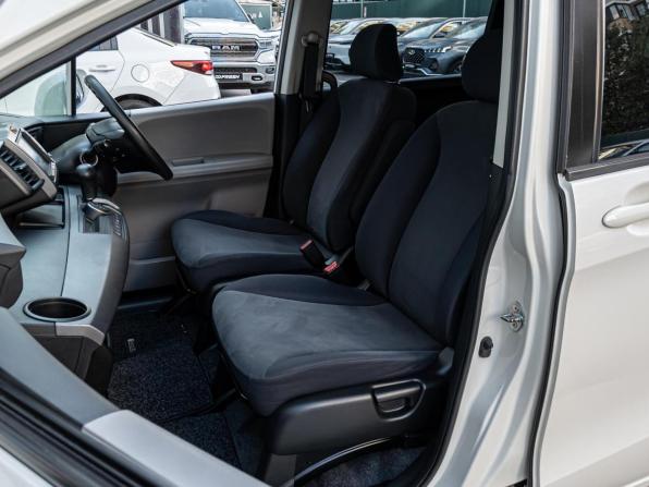 Honda Freed I с пробегом 2009 года, цена 980 000 рублей, 169559 км, компактвэн, Автокод Объявления
