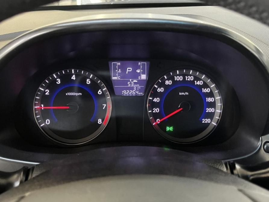 Hyundai Solaris I Рестайлинг Курск  - изображение 11