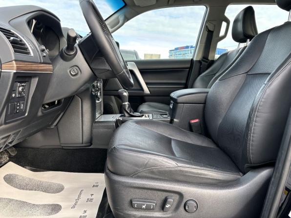 Toyota Land Cruiser Prado 150 Series Рестайлинг 2 с пробегом 2019 года, цена 5 499 000 рублей, 89416 км, внедорожник, Автокод Объявления