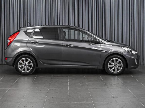 Hyundai Solaris I с пробегом 2012 года, цена 950 000 рублей, 118905 км, хэтчбек, Автокод Объявления