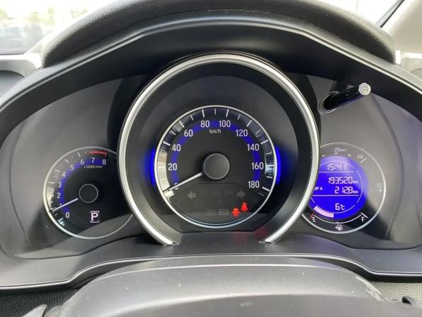 Honda Fit III с пробегом 2013 года, цена 1 085 000 рублей, 193519 км, хэтчбек, Автокод Объявления