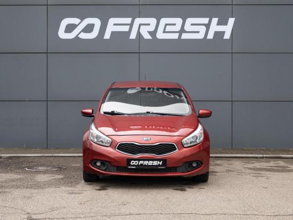 Kia Ceed II с пробегом 2013 года, цена 1 070 000 рублей, 179131 км, хэтчбек, Автокод Объявления