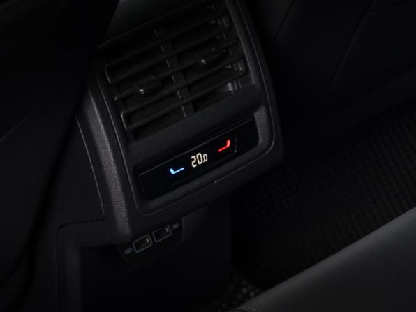 Volkswagen Golf VIII с пробегом 2021 года, цена 2 939 000 рублей, 52700 км, хэтчбек, Автокод Объявления